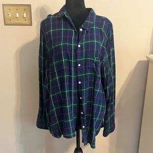GAP women’s  Multicolor Plaid Button Down Shirt